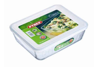 Pyrex Classic Dish with Lid 26 x 20cm/2.6L